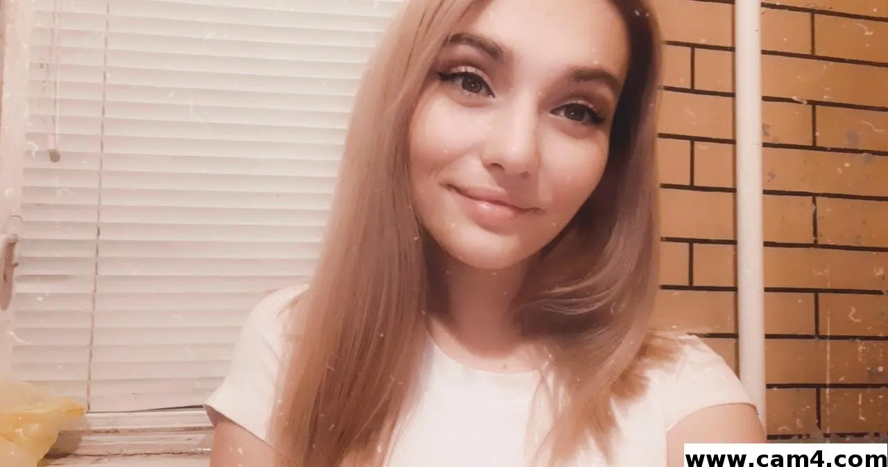 LizzaGrey image 0